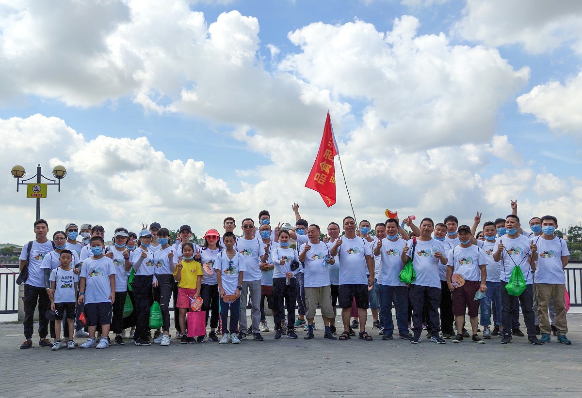 ���˲μ�����������Ӱ