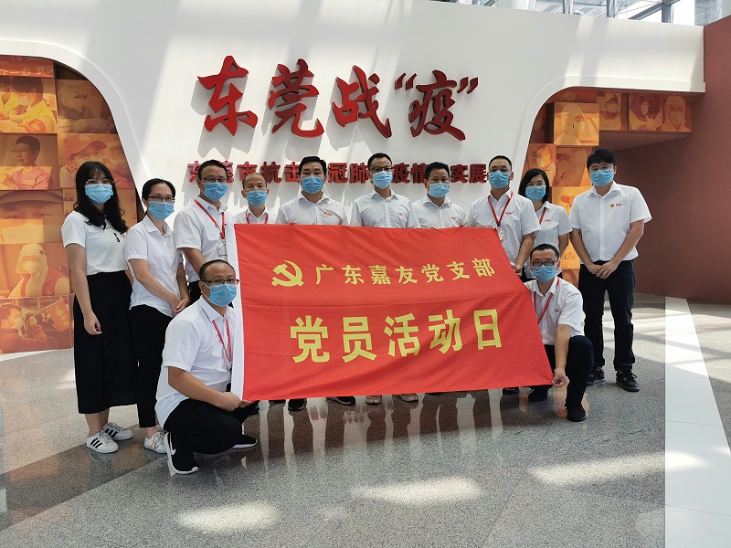 ս���ߡ���ʵ��μ������ѵ�֧����ǰ�п���Ӣ���¾�