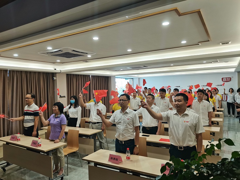 ʯ�����ܹ�����PA��Ѷһ���Թ۶�ݸ�е�����ϳ�����������ͬ�������й�������û�����й��� (3)