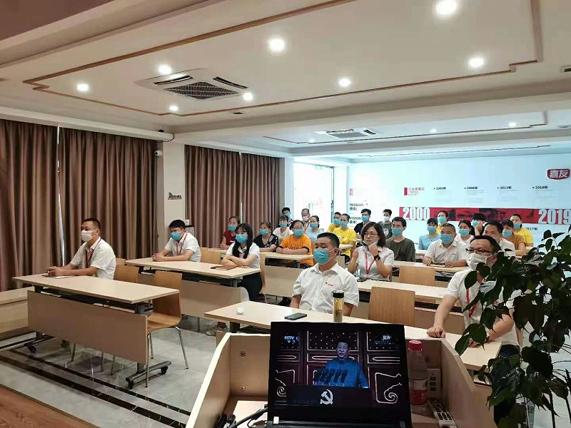 PA��Ѷ������ף�й�����������100����